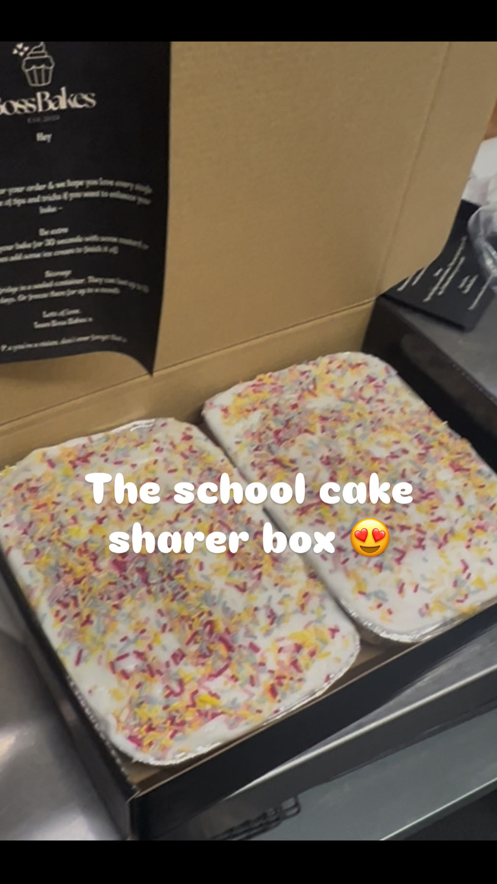 SCHOOL CAKE SHARER🤍